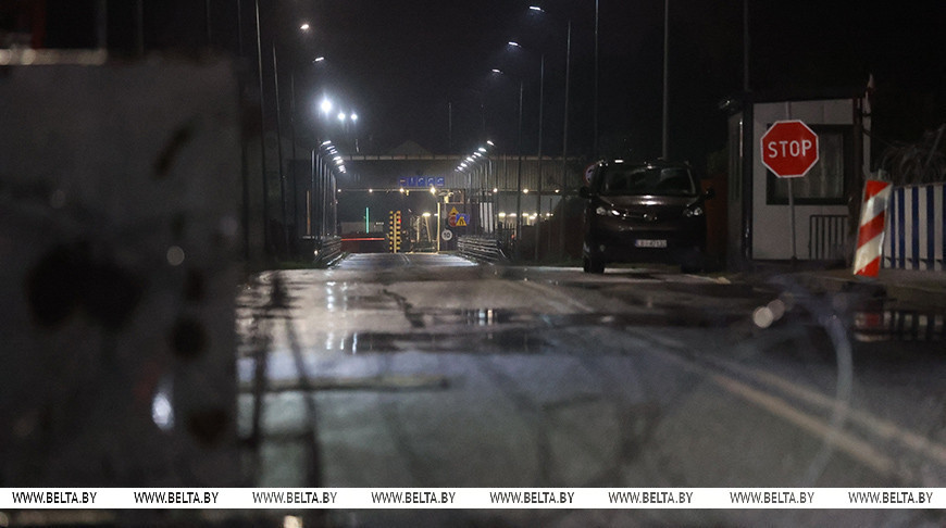 โปแลนด์จะเปิดจุดผ่านแดนกับเบลารุสอีกครั้งในวันพฤหัสบดี